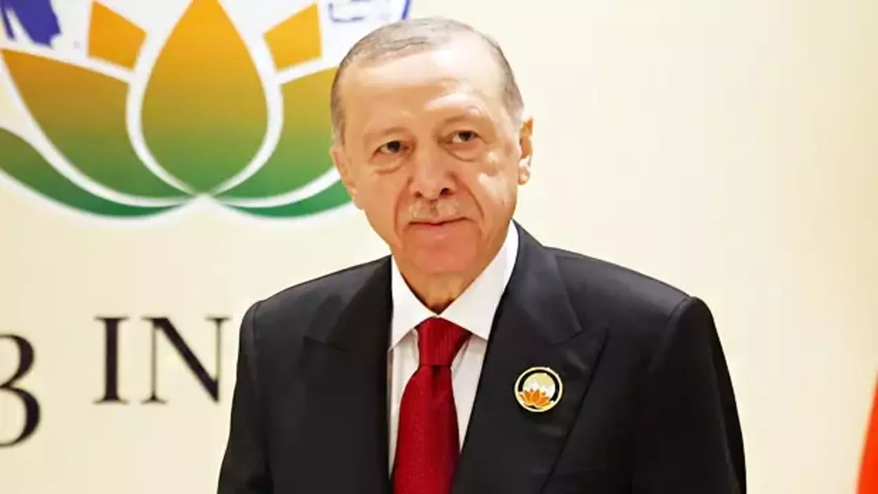 Cumhurbaşkanı Erdoğan G20 Zirvesi'nde Kuran-ı Kerim'e yönelik saldırıları kınadı.