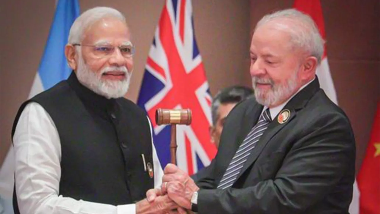 Zirvenin sona ermesinin ardından Hindistan Başbakanı Narendra Modi, G20 dönem başkanlığını resmi olarak Brezilya Devlet Başkanı Lula da Silva’ya devretti.