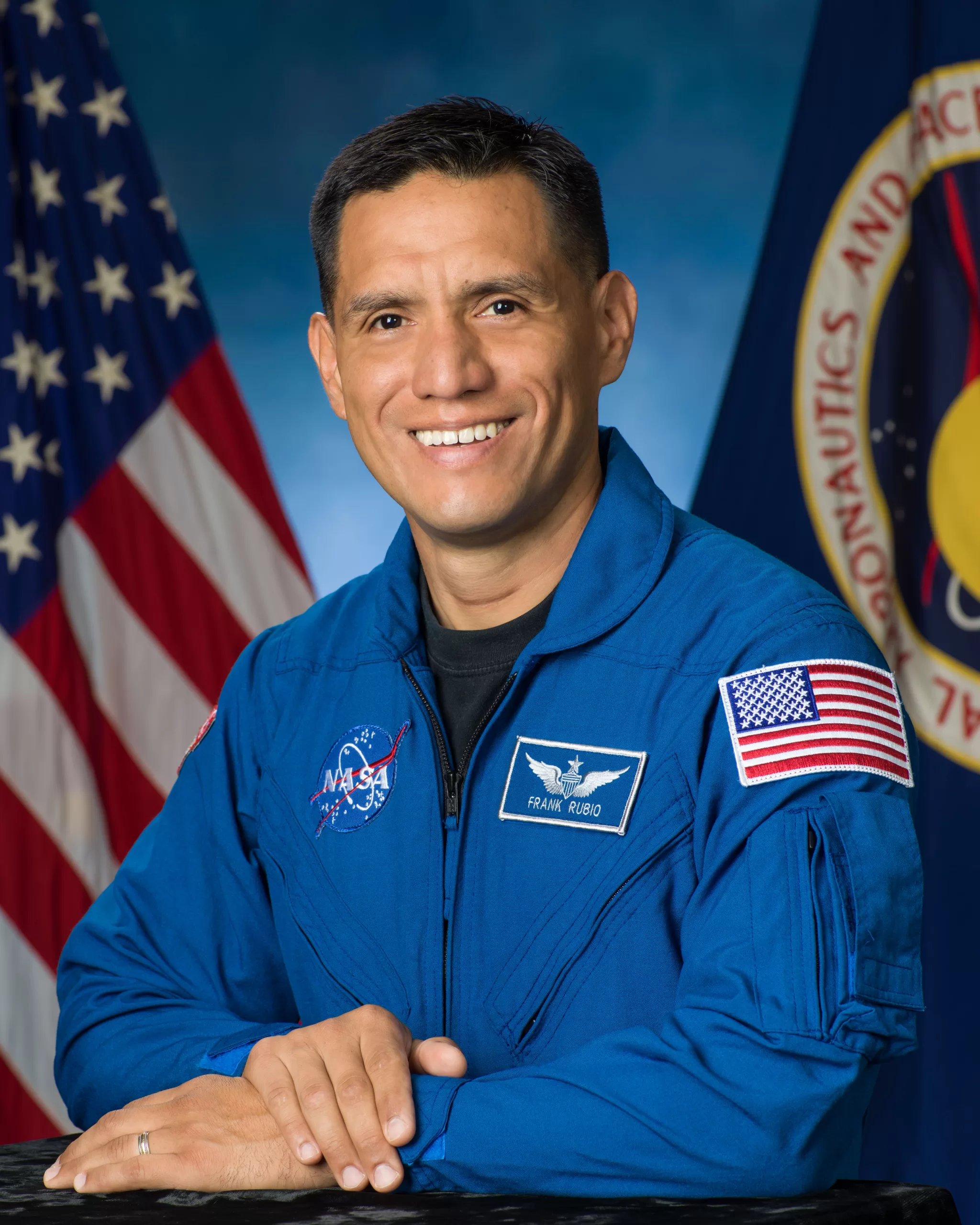 . NASA uzayda en uzun süre kalan astronotun 355 günle Frank Rubio olduğunu duyurdu.